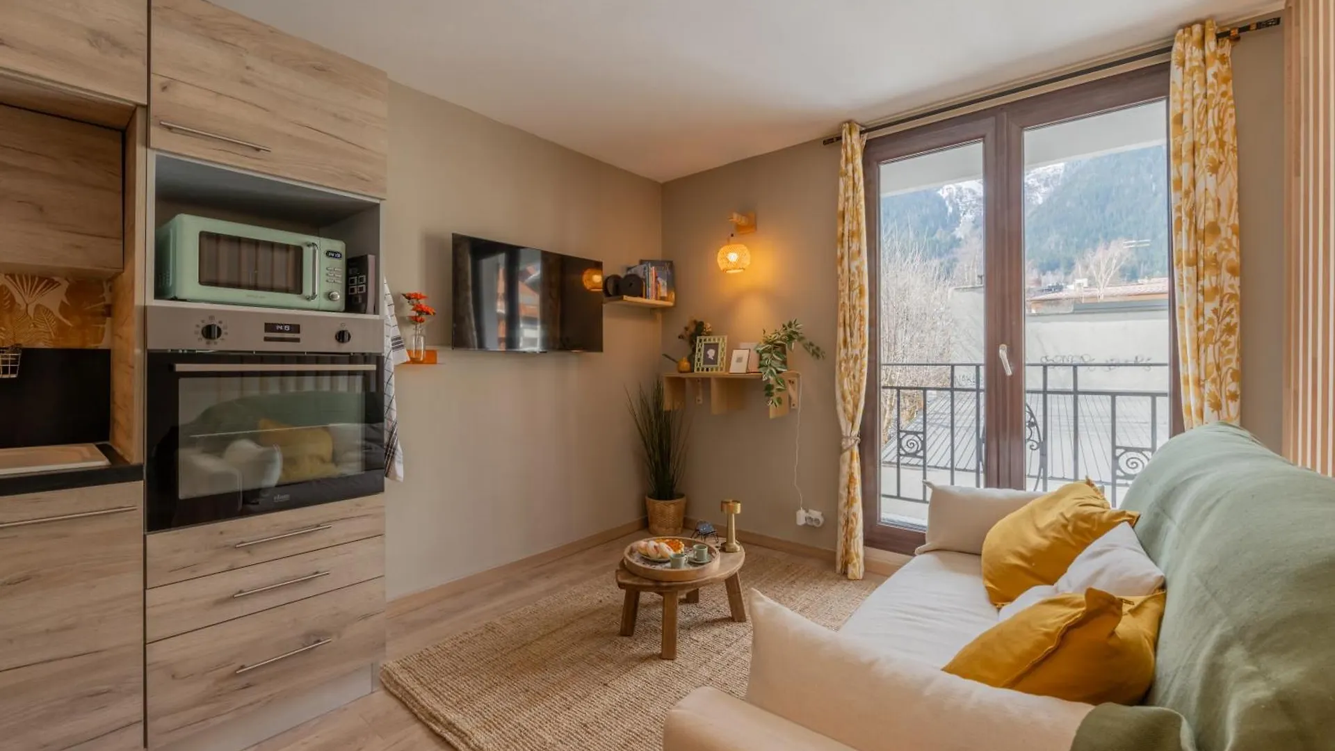 Studio Aiguille Du Midi - Happy Rentals Chamonix Apartment