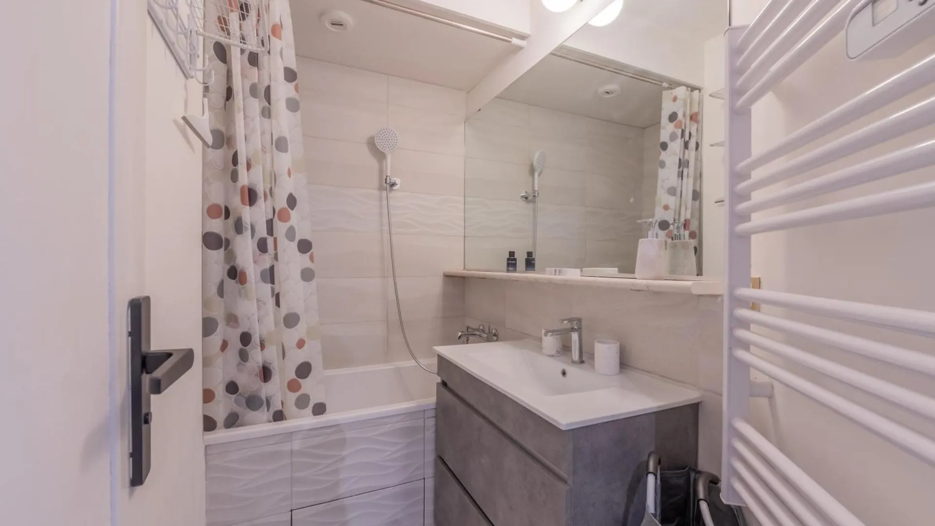 Appartement Studio Aiguille Du Midi - Happy Rentals Chamonix France